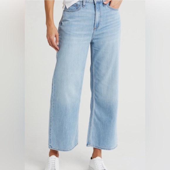 rag & bone Denim - rag & bone Lori Mid-Rise Crop Jeans Wide Leg Light Wash Denim Casual